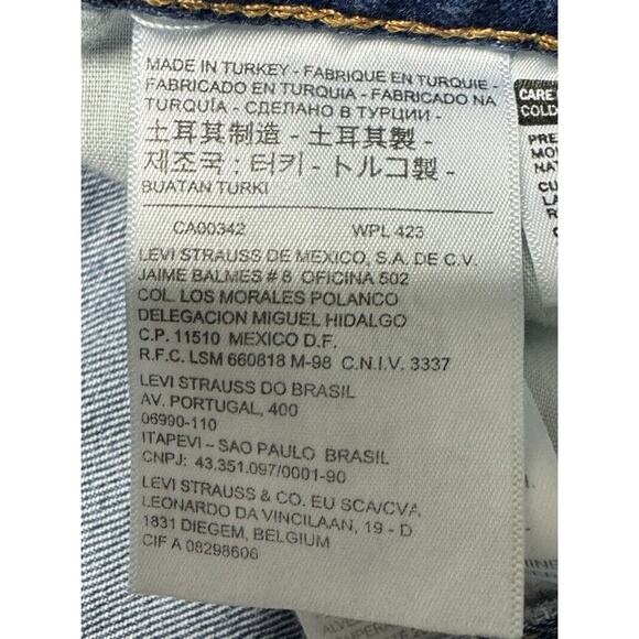 Levis 517 Women's Straight Leg Distressed Crop Jeans - Size 28x26.5 - Picture 6 of 8